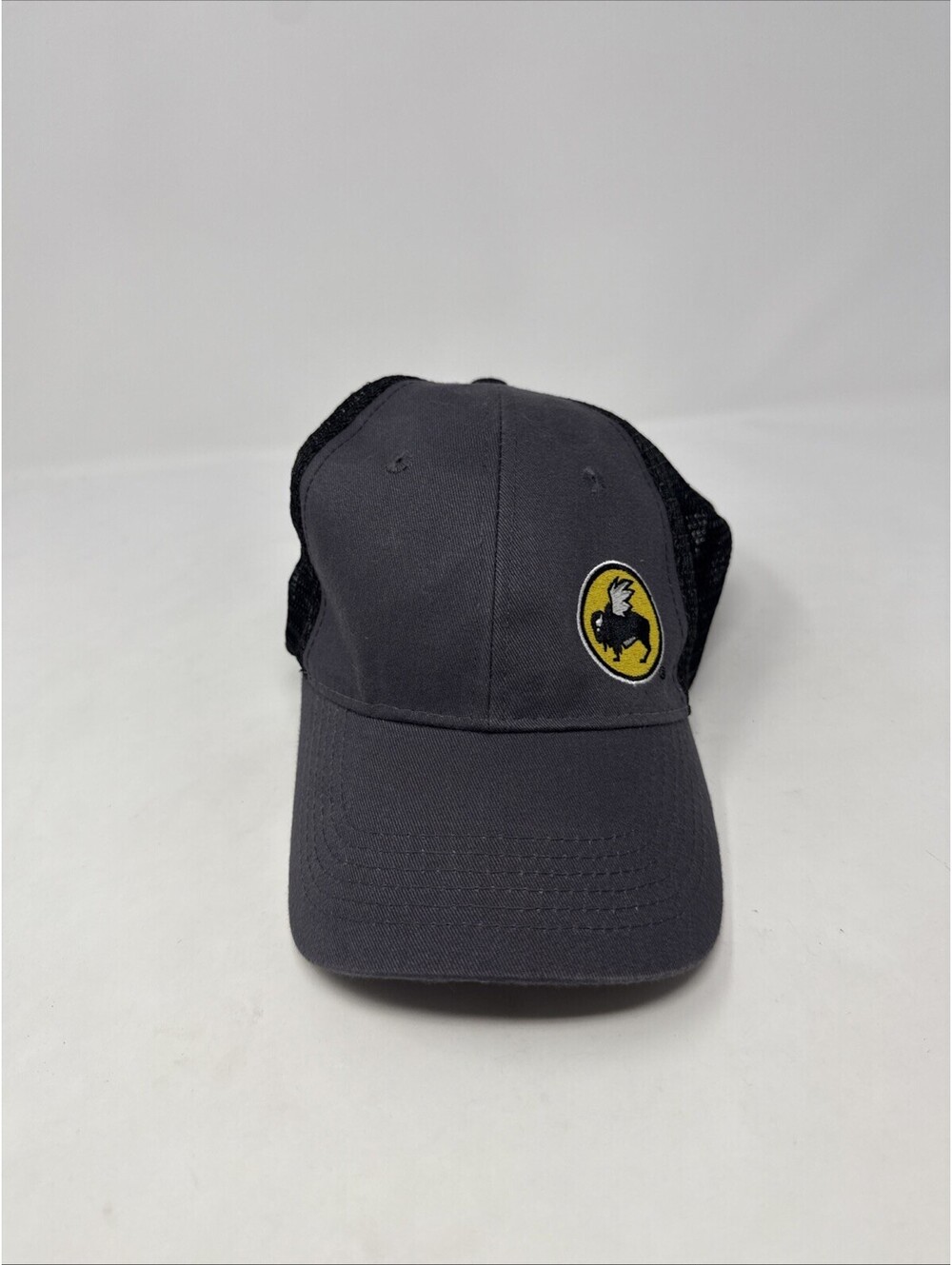 Buffalo Wild Wings Hat Cap Strap Back Mens One Size Gray Mesh Trucker Logo
